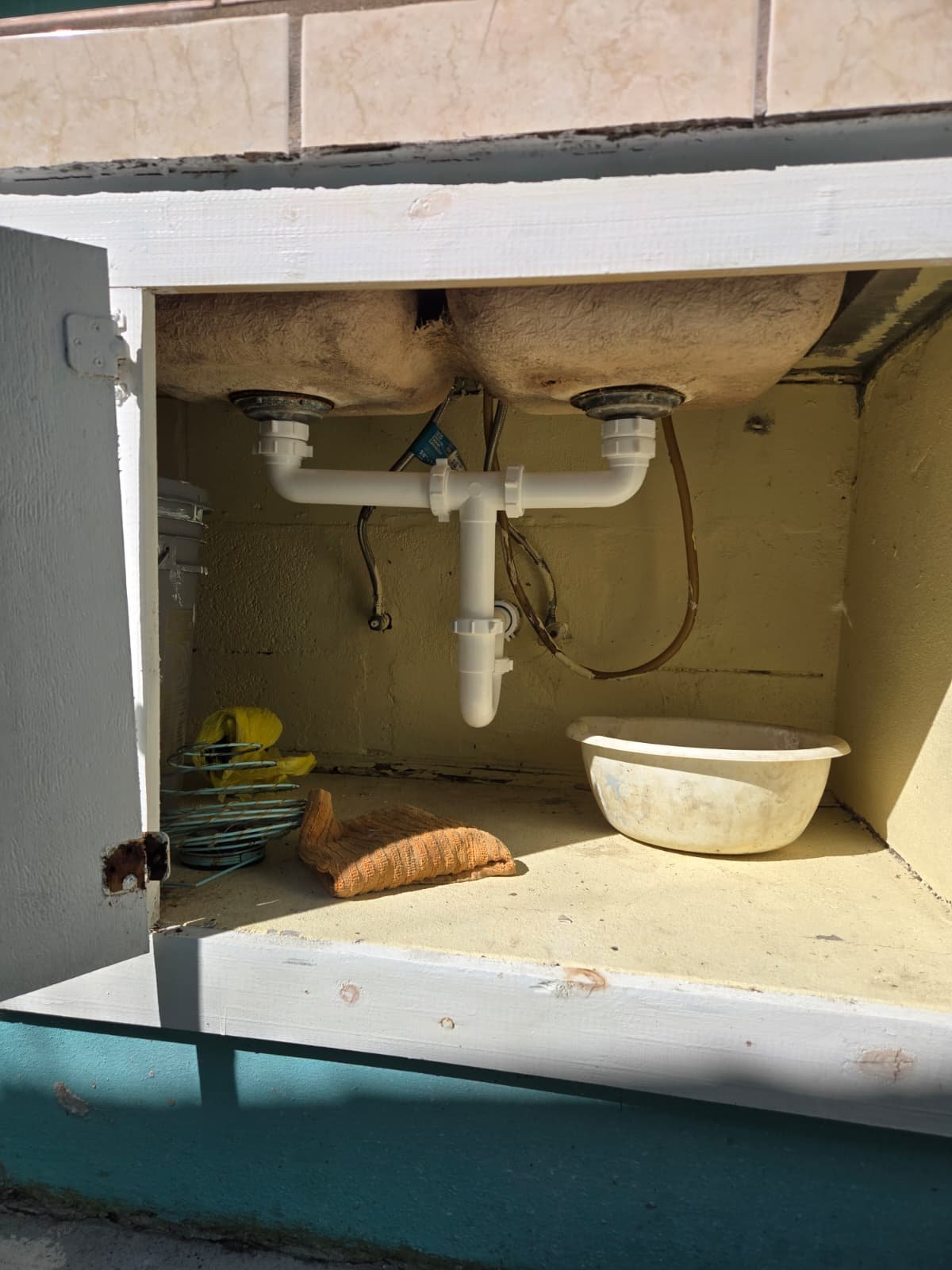 New water heater installation in Tampa, FL 33604