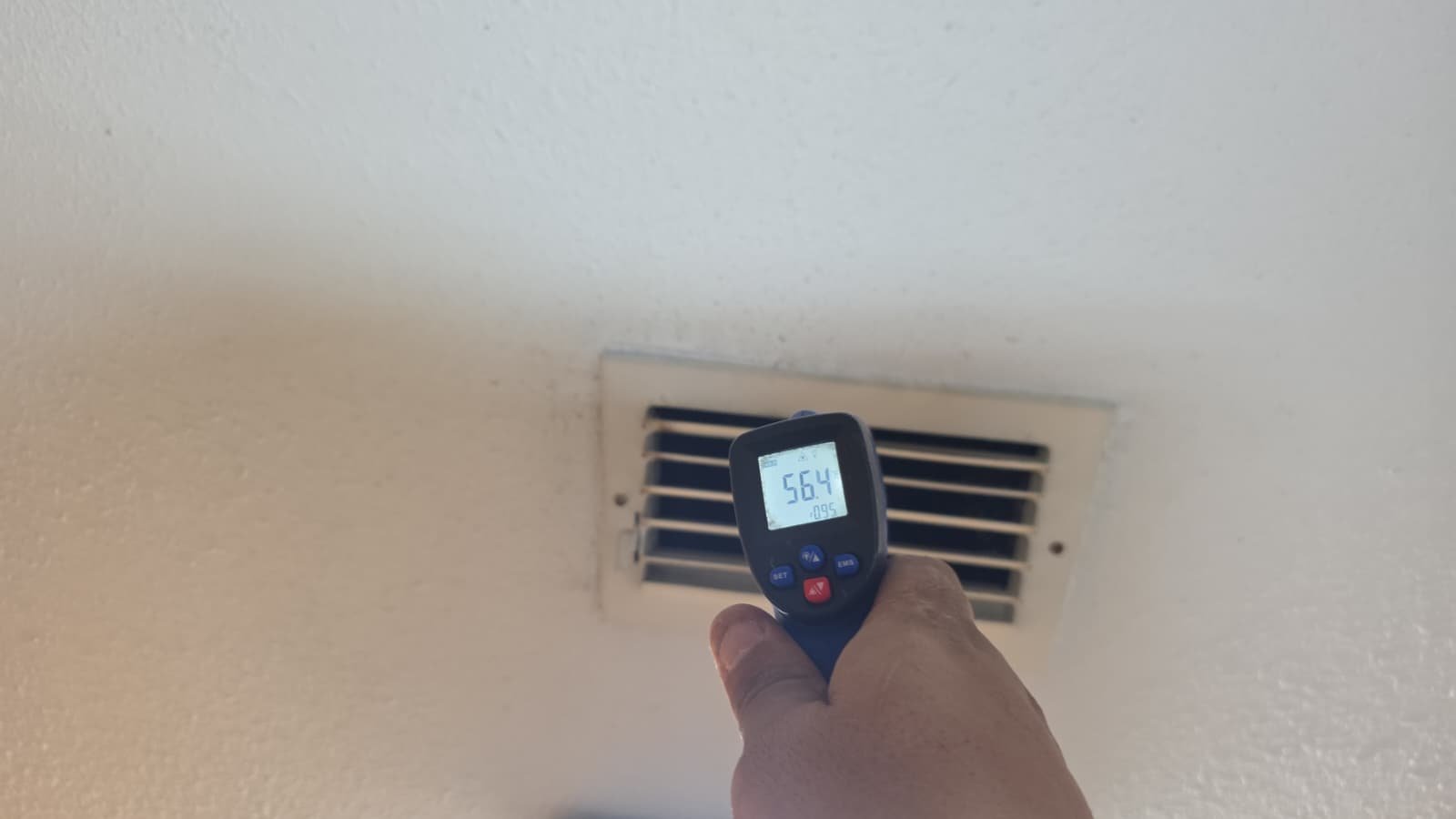 Heating and cooling inspection in Tampa, FL 33614