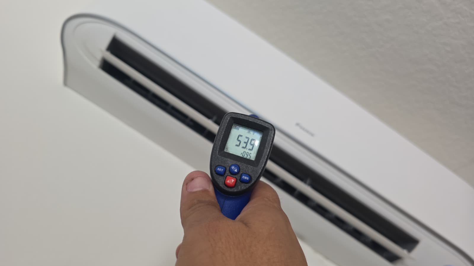 HVAC drain line cleaning service Lithia, FL 33547