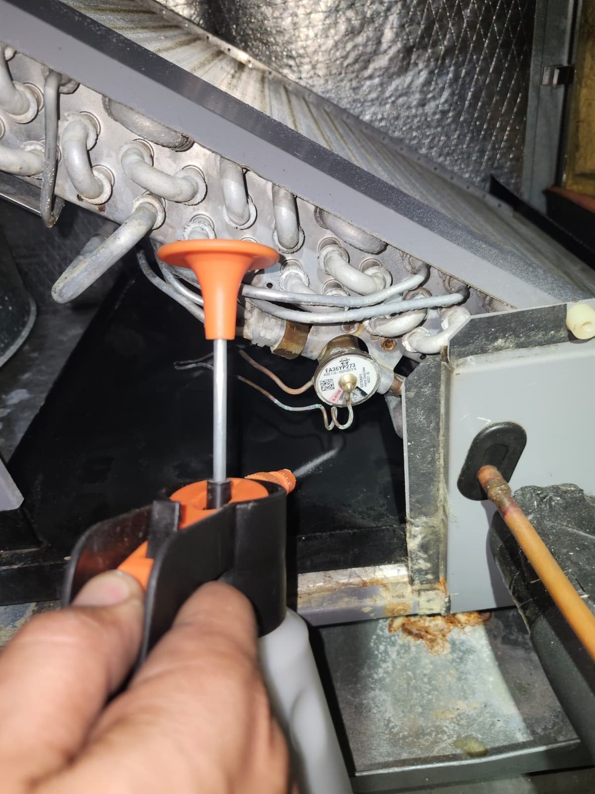 commercial HVAC tune-up Tampa, FL 33634