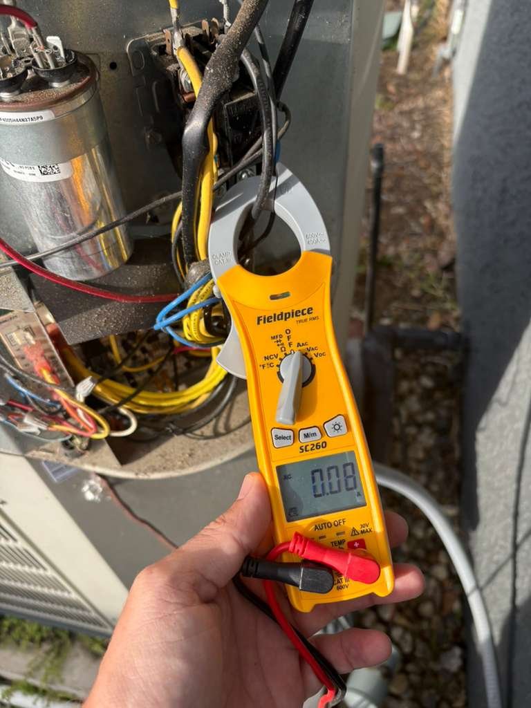 replacement of failed AC capacitor Tampa, FL 33625