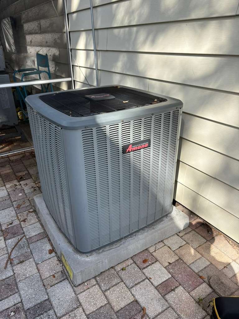 Air conditioning thermostat repair in Tampa, FL 33612