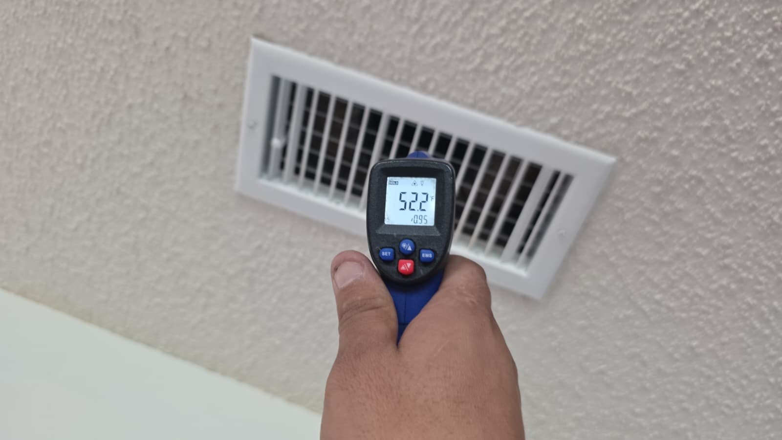 Seasonal HVAC maintenance in Tampa, FL 33618