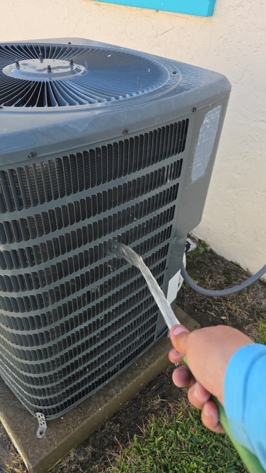 AC system tune-up in Tampa, FL 33618