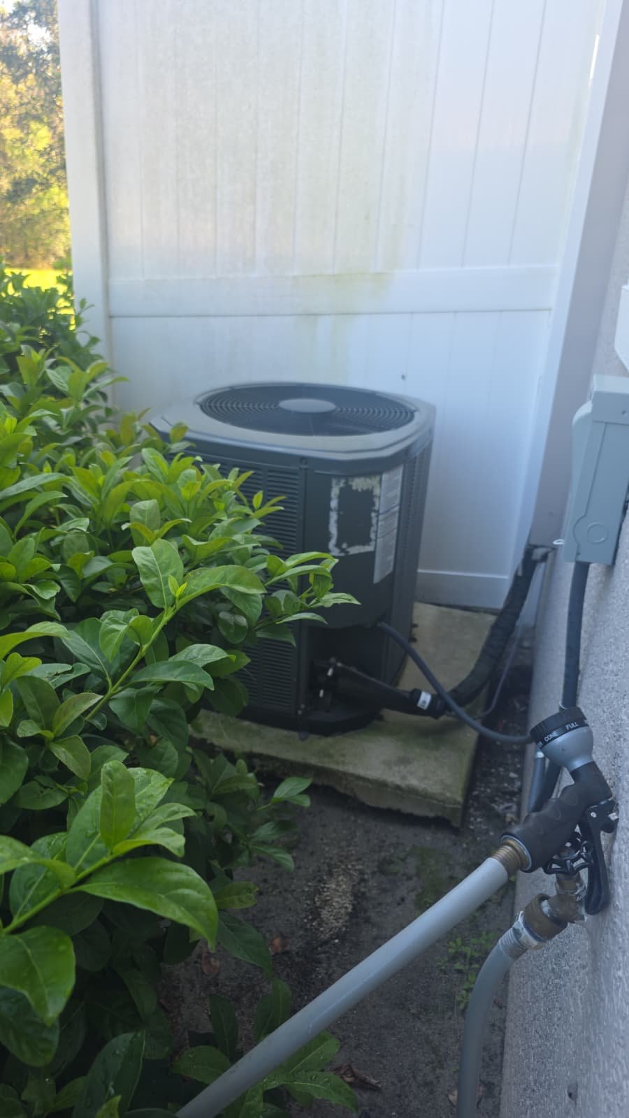 HVAC condenser maintenance in Wesley Chapel, FL 33545