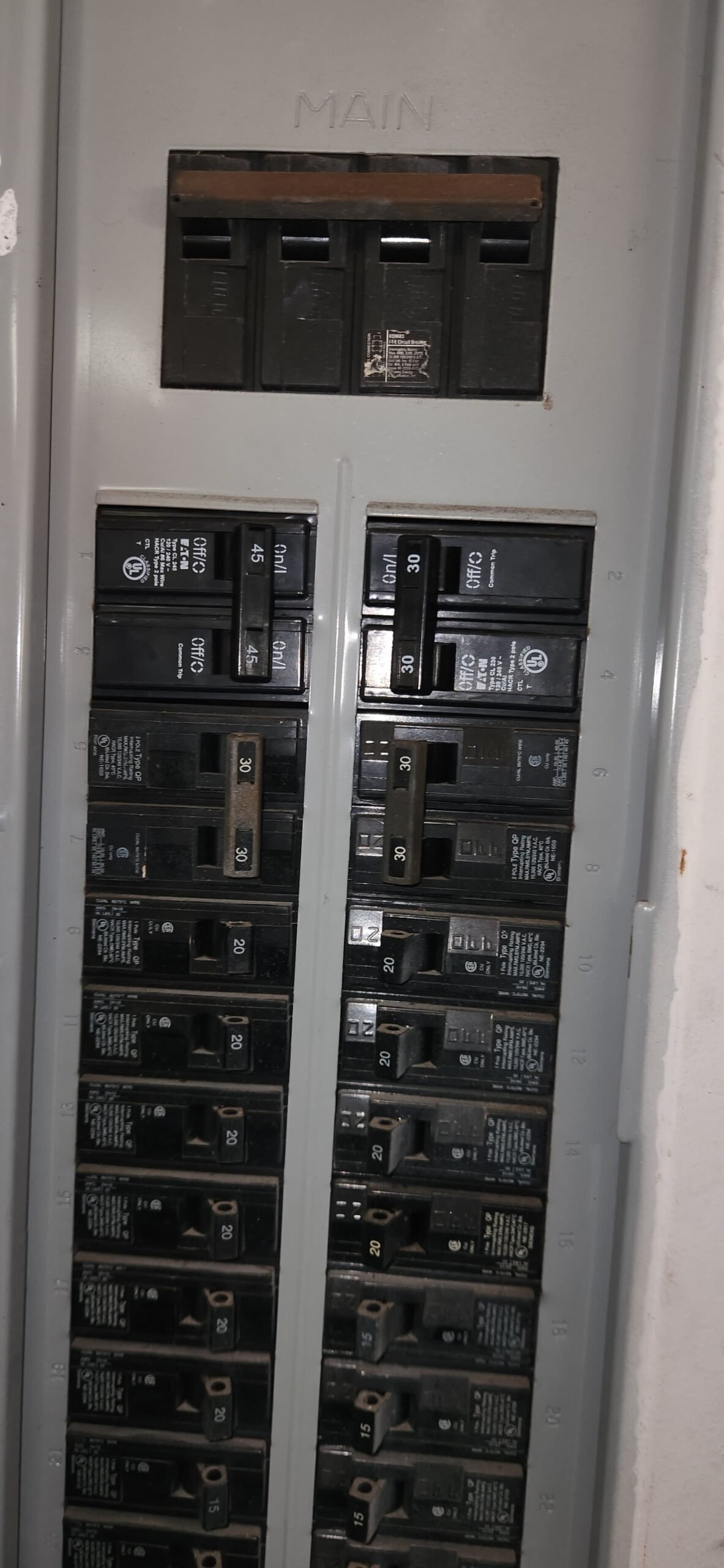 Residential AC maintenance in Holiday, FL 34690