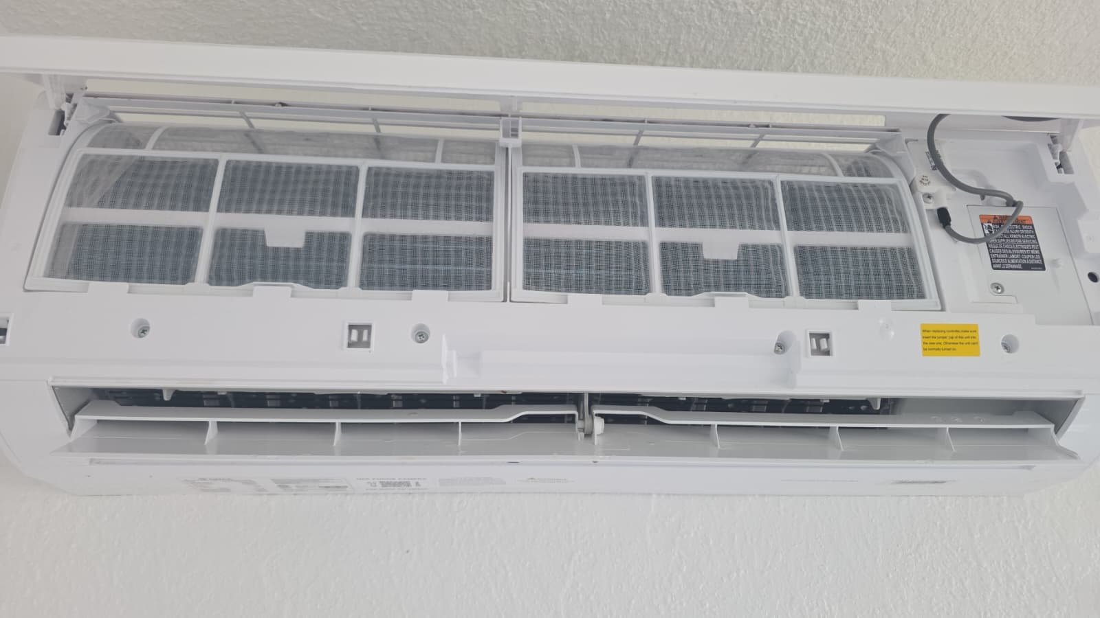 Mini split service in Tampa, FL 33605