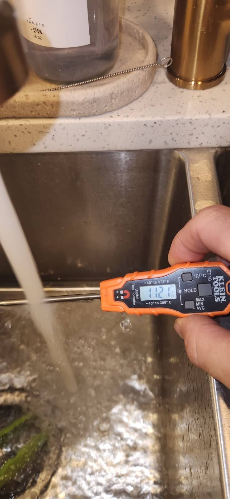 Water heater replacement quote in Tampa, FL 33619