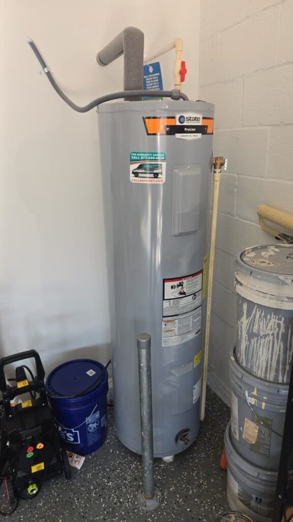 A garage water heater we flushed on a maintenance visit in Lutz, FL 33558.