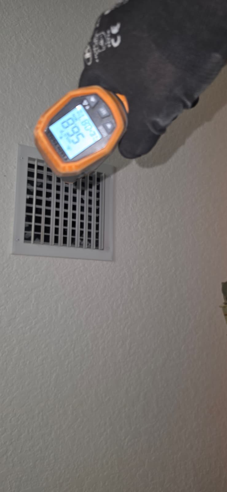 Vent Temperature Reading - Riverview, FL 33578 Temperature reading at vent with handheld device in Riverview, FL 33578. System repair Lv. 1 - 3 lbs or less.