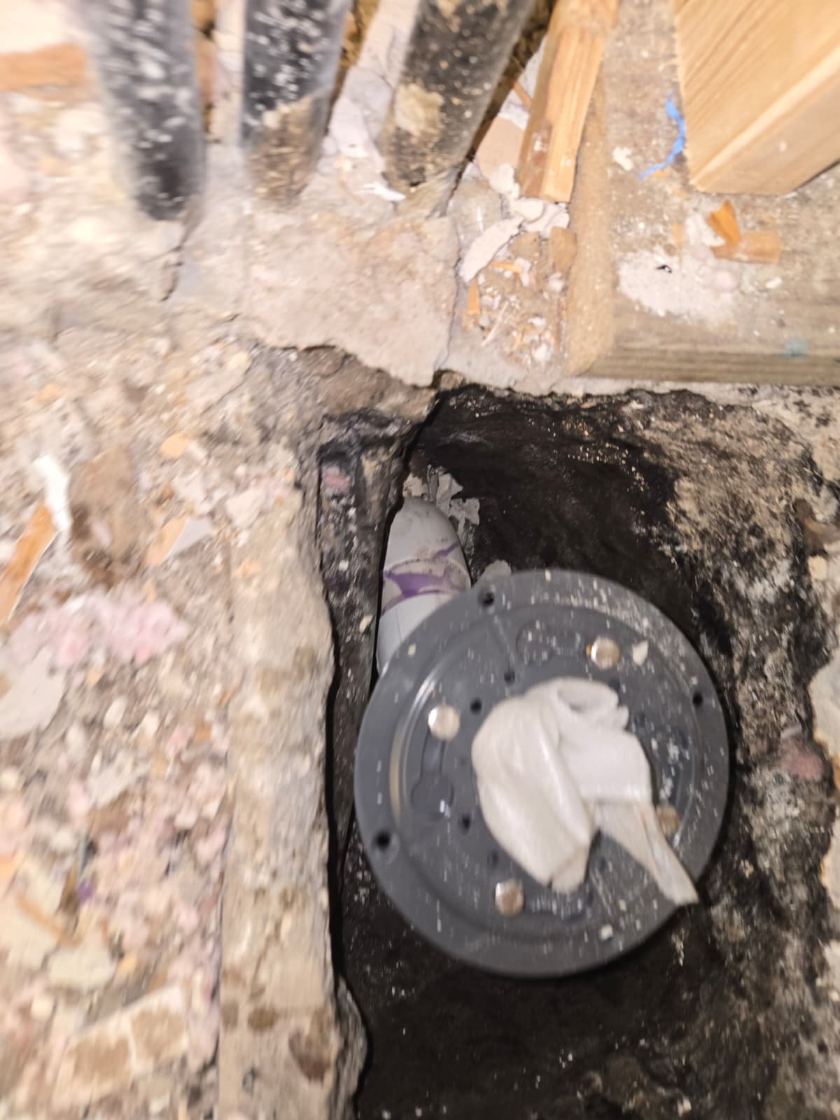Close-up of capped pipe in Tampa, FL 33624.