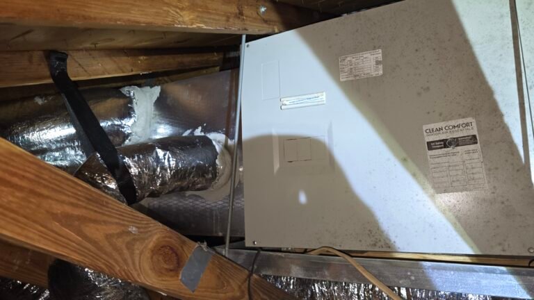 HVAC Unit and Ductwork in Attic, Tampa, FL 33635 HVAC unit and ductwork in attic, Tampa, FL 33635