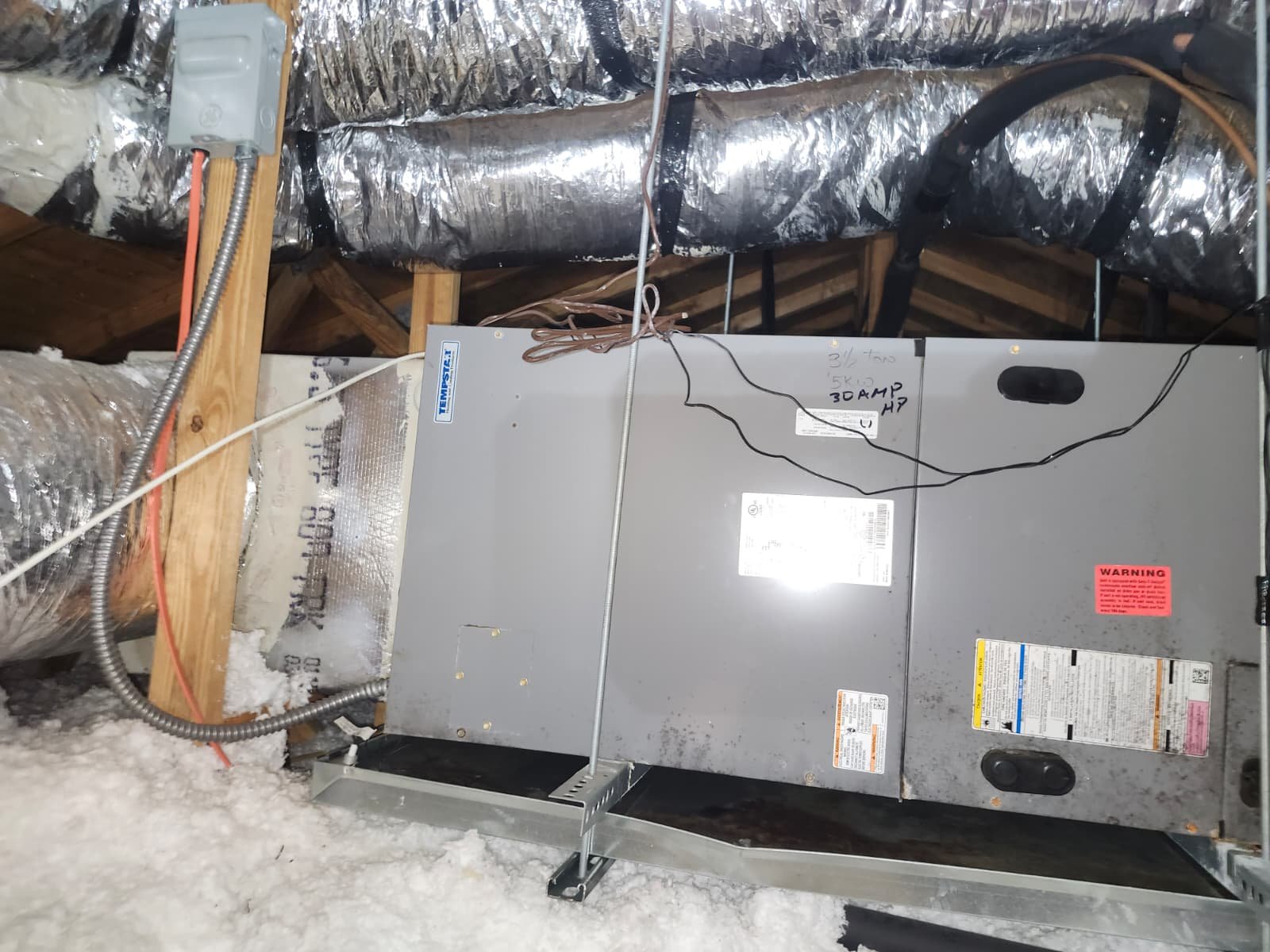 Insulated Ducts - St. Petersburg, FL 33712 HVAC unit with insulated ducts in attic, St. Petersburg, FL 33712.