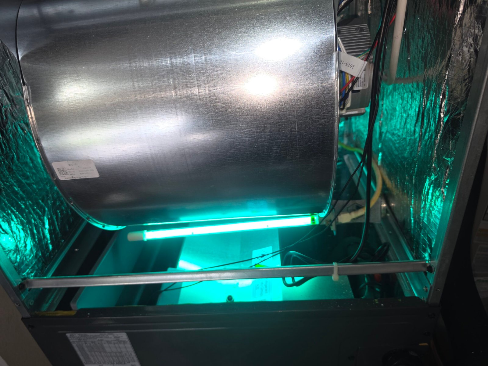 Interior HVAC system with UV light and blower, Land O Lakes, FL 34638.