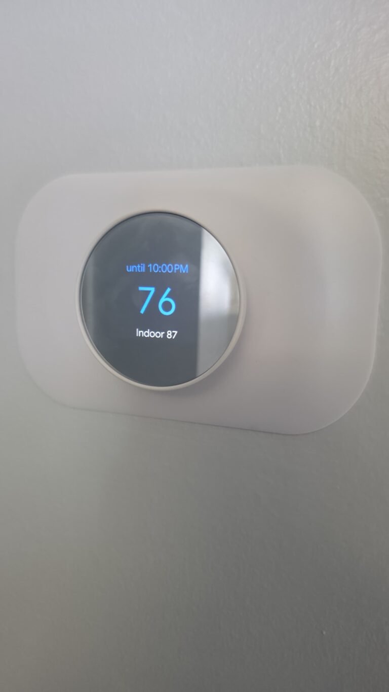 Smart Thermostat Display in Brandon, FL 33511 Smart thermostat showing temperature setting in Brandon, FL 33511