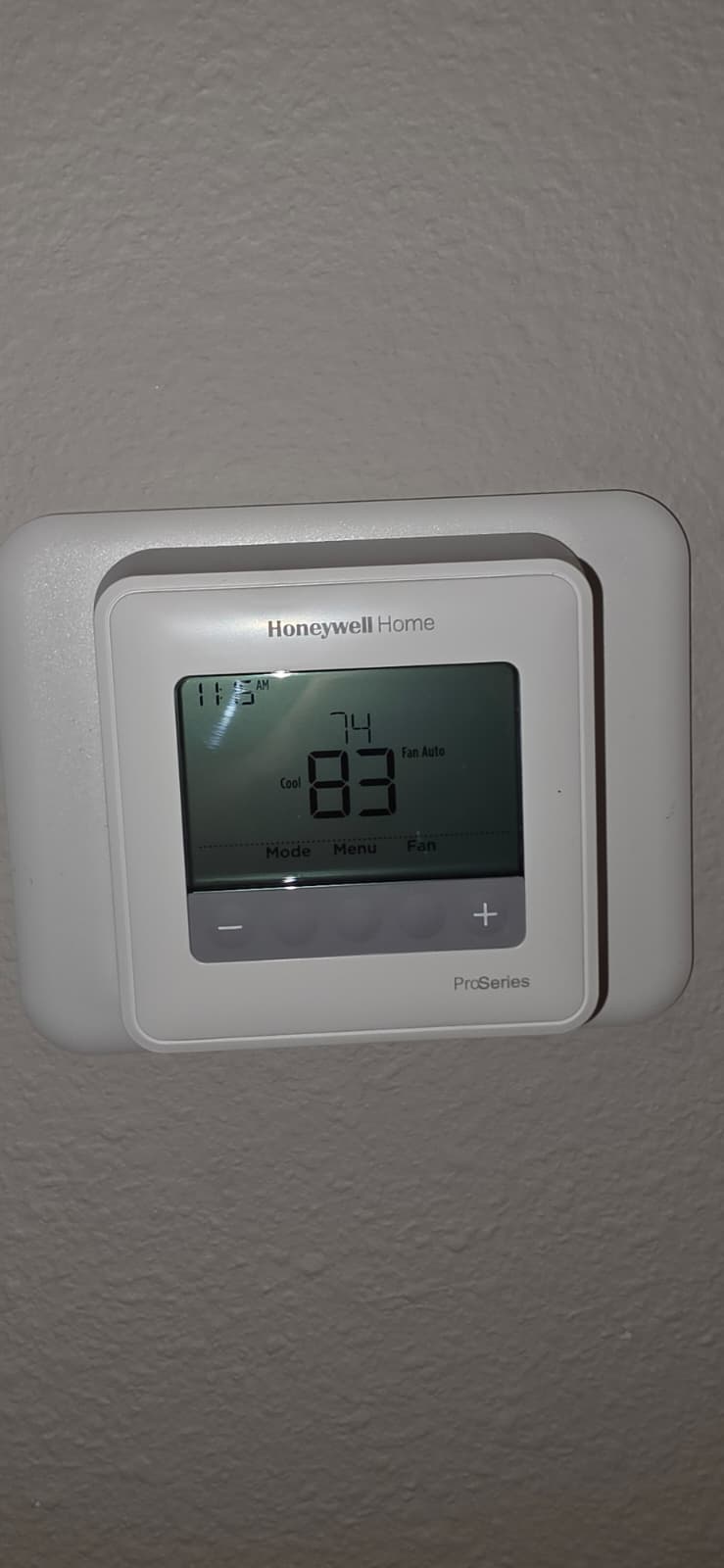 Thermostat Replacement - Spring Hill, FL 34609 Honeywell Home thermostat installed in Spring Hill, FL 34609. Displays current temperature.