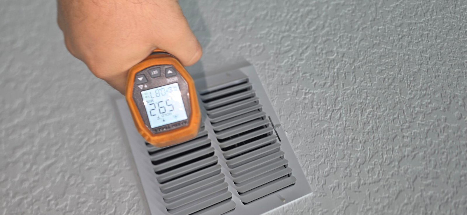 Vent Temperature Reading - Spring Hill, FL 34609 Temperature reading at vent during drain flush in Spring Hill, FL 34609.