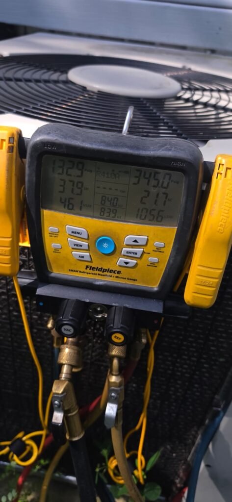 Diagnostic Tool Display in Spring Hill, FL 34610 Diagnostic tool display during HVAC testing in Spring Hill, FL 34610