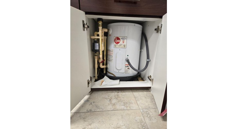 Water Heater Installation and Repair in Land O' Lakes, FL, photo 1
