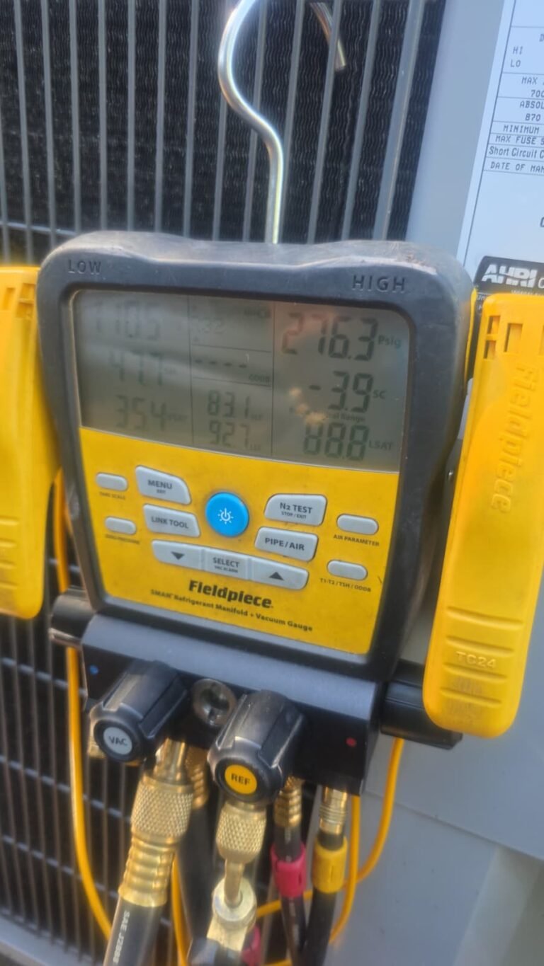 Digital Manifold Gauge in Palm Harbor, FL 34683 Digital manifold gauge in Palm Harbor, FL 34683