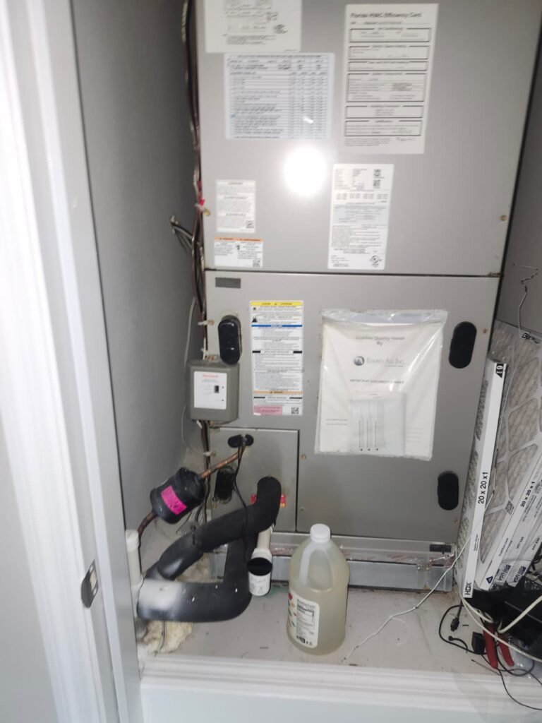 System repair Lv. 1 - Drain line flush - interior in Apollo Beach, FL 33572