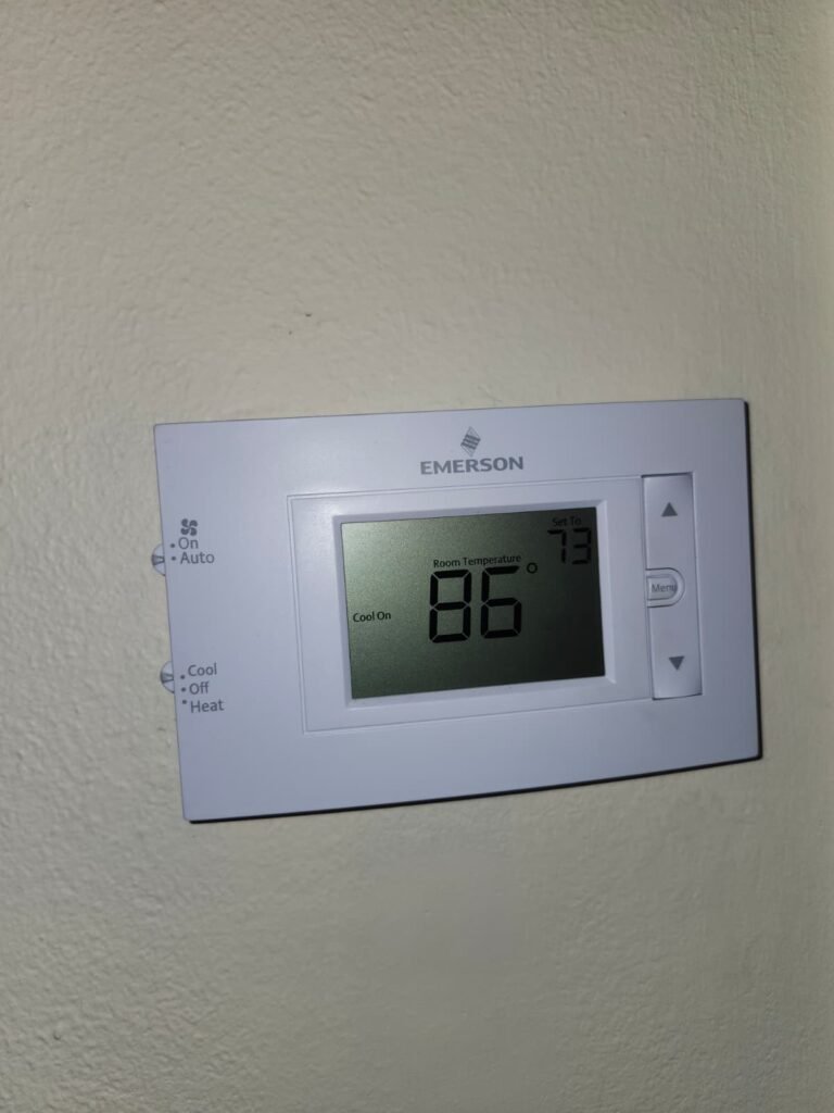 Digital thermostat with temperature setting, New Port Richey, FL 34653