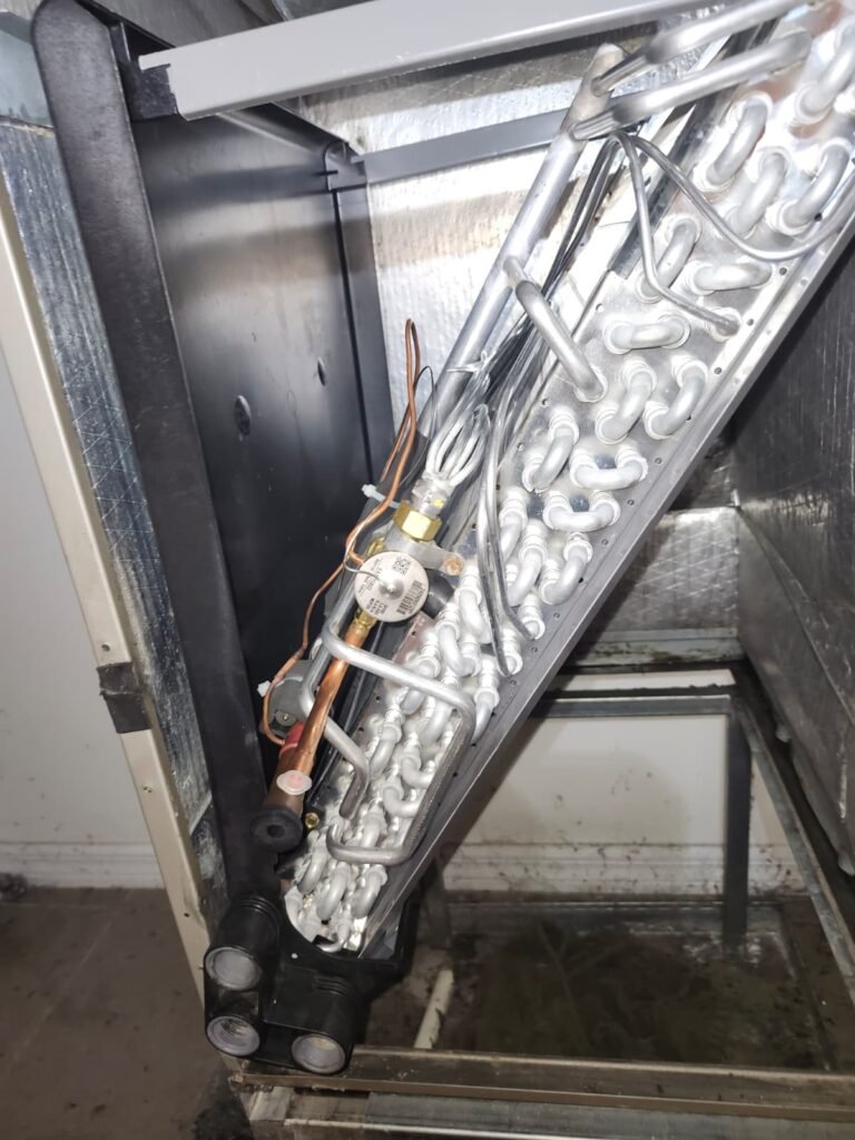 Air Handler Coil with Copper Lines in Gibsonton, FL 33534 Air handler coil with copper lines in Gibsonton, FL 33534