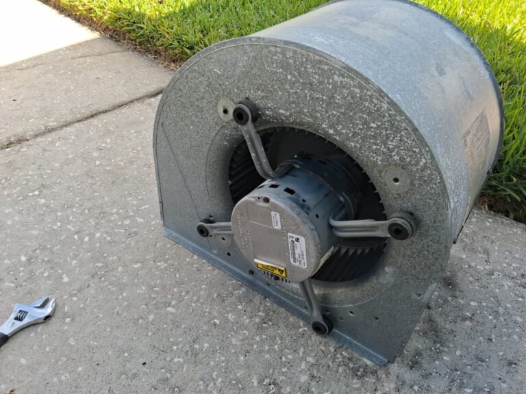 Blower motor and tools in Trinity, FL 34655