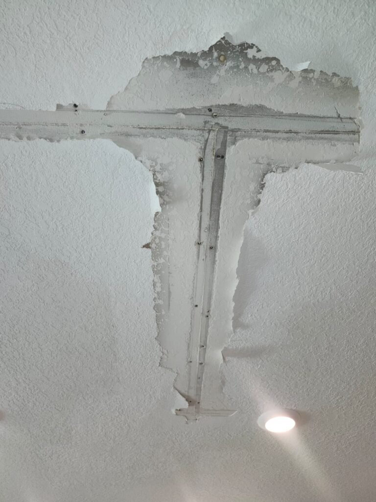 Damaged ceiling with water leakage in Tampa, FL 33610