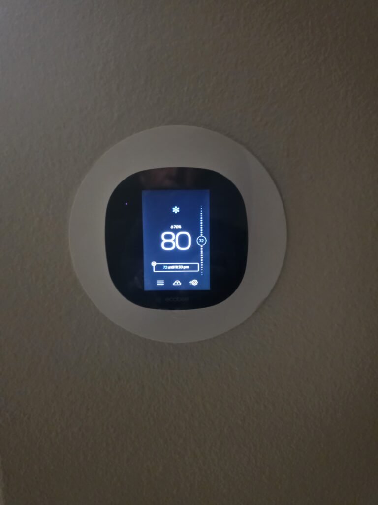 Close-up of digital thermostat, Ruskin, FL 33570.