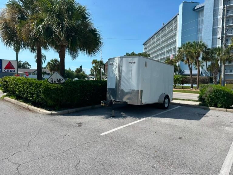 Ductwork - Duct Work Replacement, R6 Flex exterior Ductwork - Duct Work Replacement, R6 Flex - exterior in New Port Richey, FL 34652