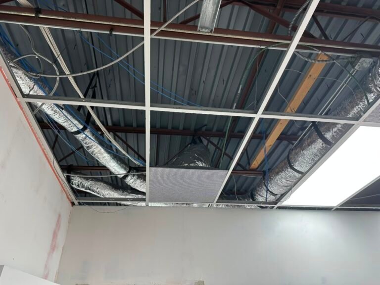 Flexible Ducts Installed in New Port Richey, FL 34652 Multiple flexible ducts installed in ceiling, New Port Richey, FL 34652