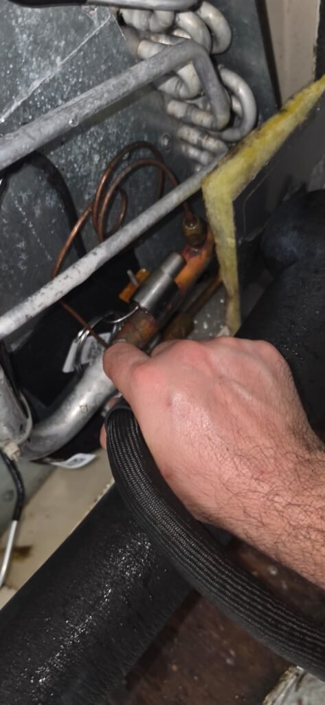Technician working on HVAC components in St. Petersburg, FL 33703