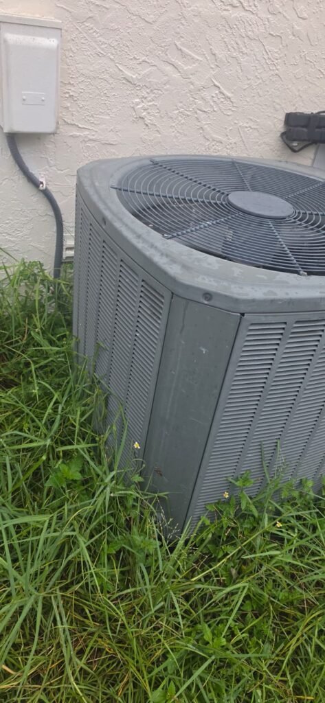 HVAC Unit Maintenance in Safety Harbor, FL 34695 Outdoor HVAC unit after maintenance in Safety Harbor, FL 34695