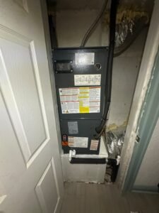 Indoor HVAC unit in closet, Tampa, FL 33603