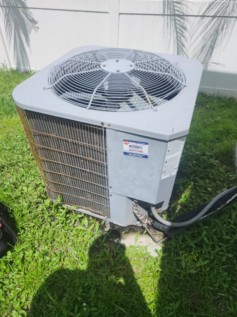 Outdoor Condenser Unit in Gibsonton, FL 33534 Outdoor condenser unit in Gibsonton, FL 33534