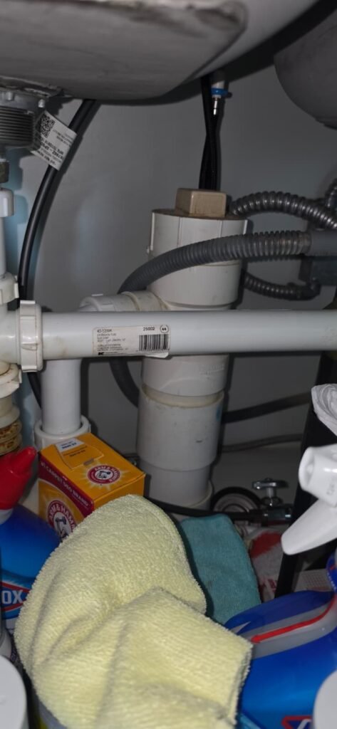 Plumbing pipes and fittings in Zephyrhills, FL 33542