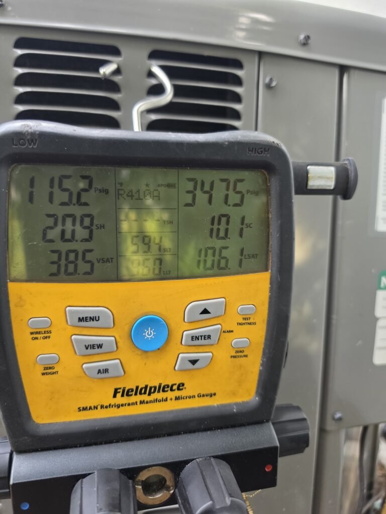 Refrigerant manifold gauge readings in Clearwater, FL 33756