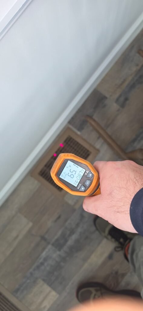 Temperature reading from floor vent in Palm Harbor, FL 34684