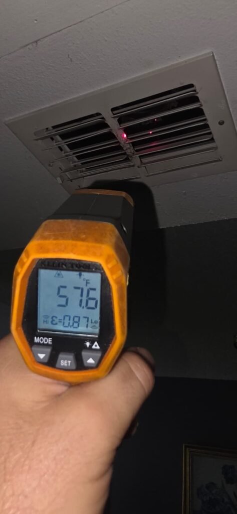 Temperature Reading at Ceiling Vent in New Port Richey, FL 34655 Temperature reading at ceiling vent in New Port Richey, FL 34655