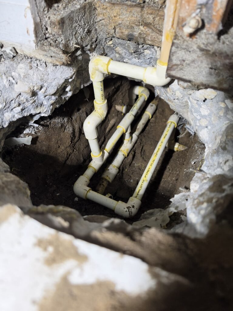 Close-Up of CPVC Pipes in Brandon, FL 33511 Close-up of CPVC pipes in slab leak repair, Brandon, FL 33511