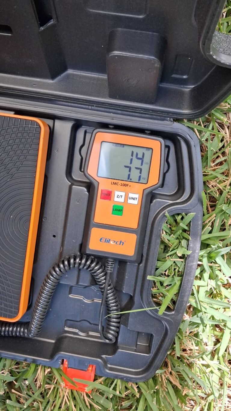 Digital Scale Measurement in Tampa, FL 33647 Close-up of digital scale showing weight in Tampa, FL 33647
