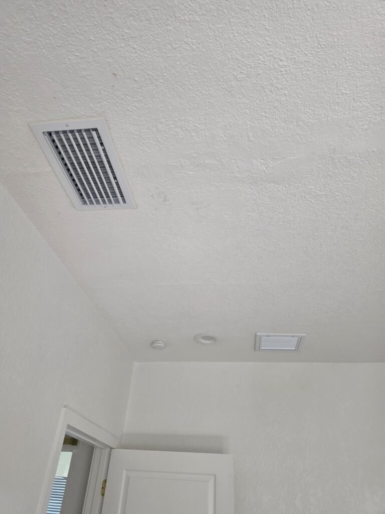 Two ceiling vents in room, Tampa, FL 33605