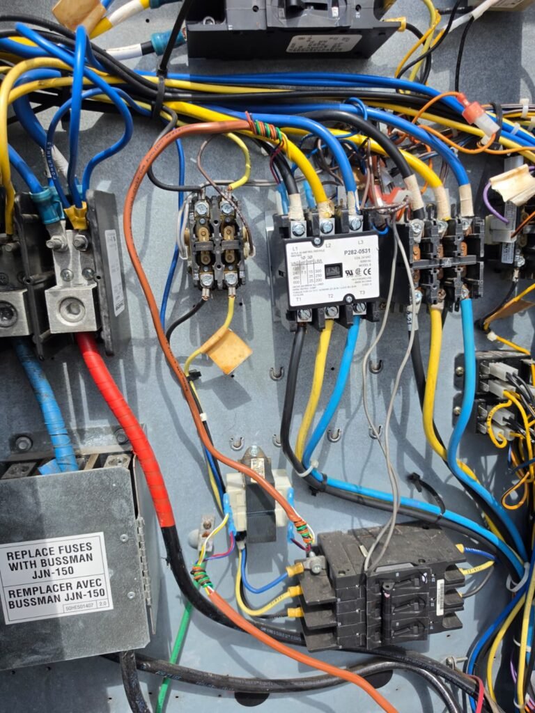 Electrical Components in Pine Castle, FL 32809 HVAC Unit Electrical components in HVAC unit, Pine Castle, FL 32809