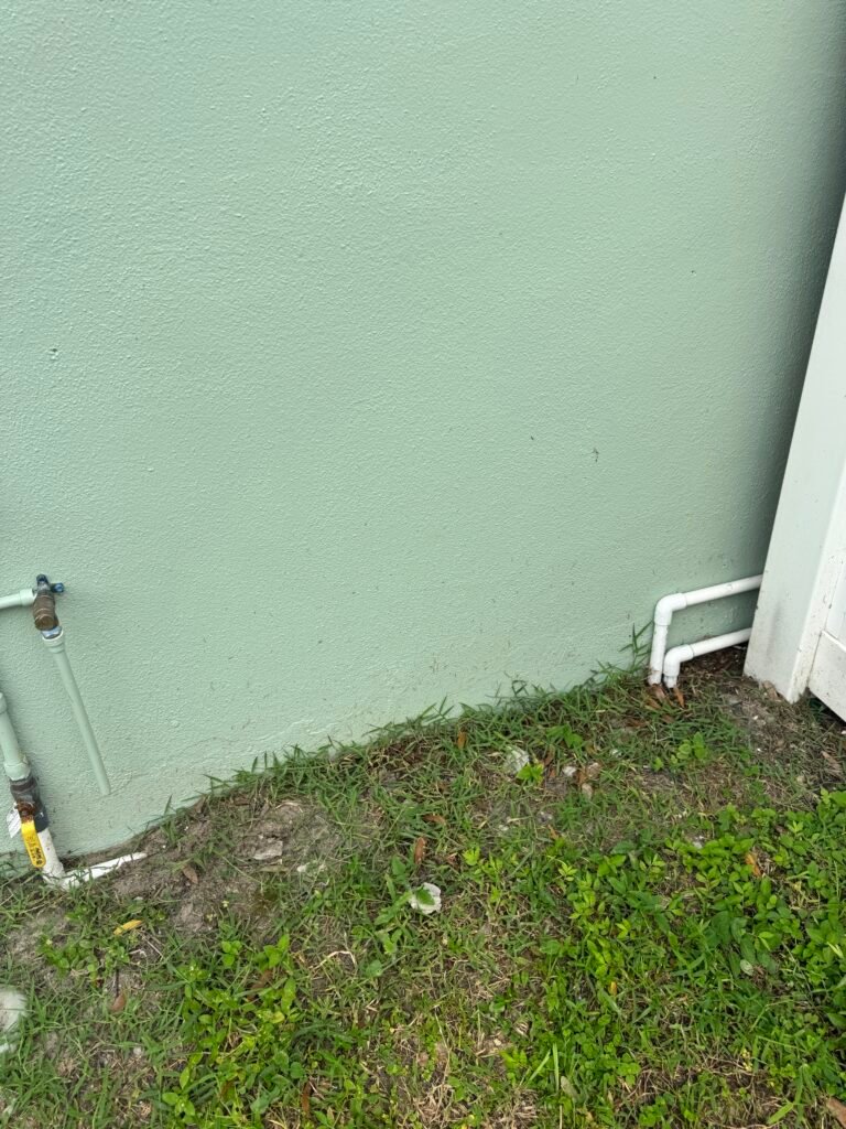 Finished exterior wall with plumbing pipes in Brandon, FL 33510