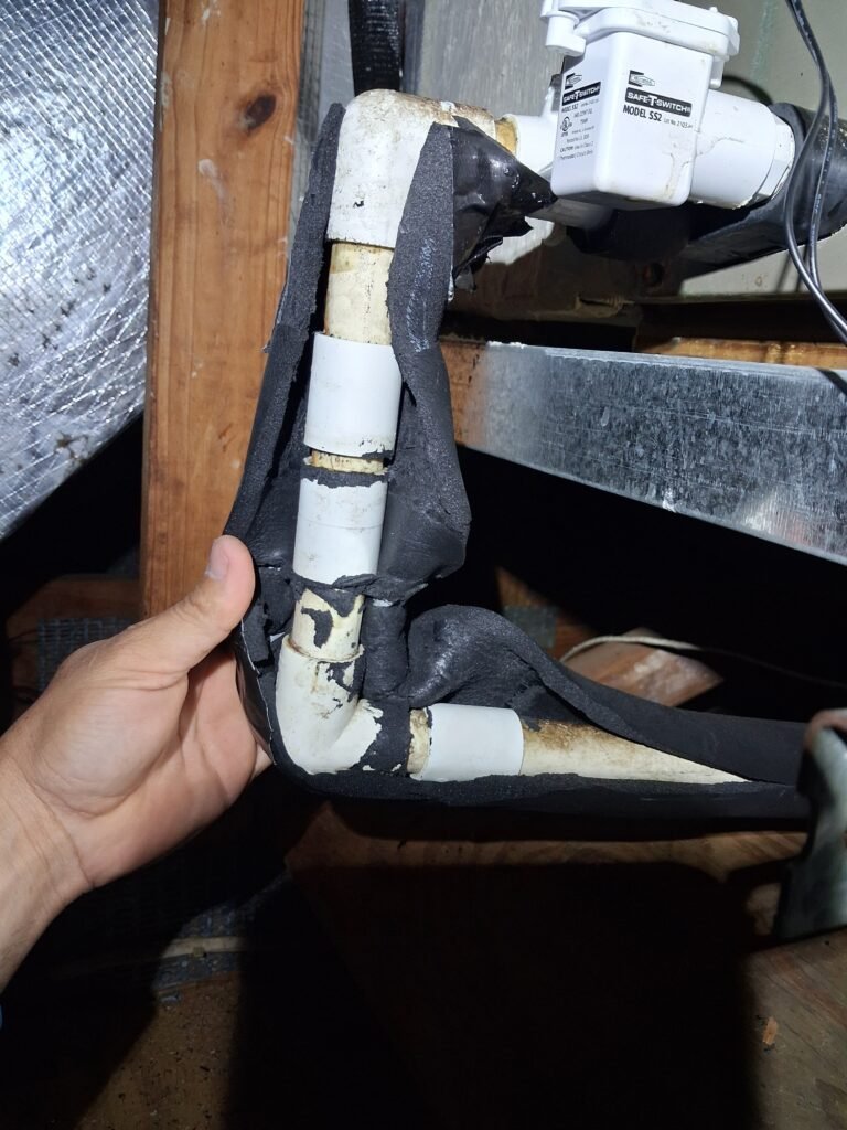 Insulated HVAC Pipes in Tampa, FL 33617 Insulated pipes in HVAC system in Tampa, FL 33617