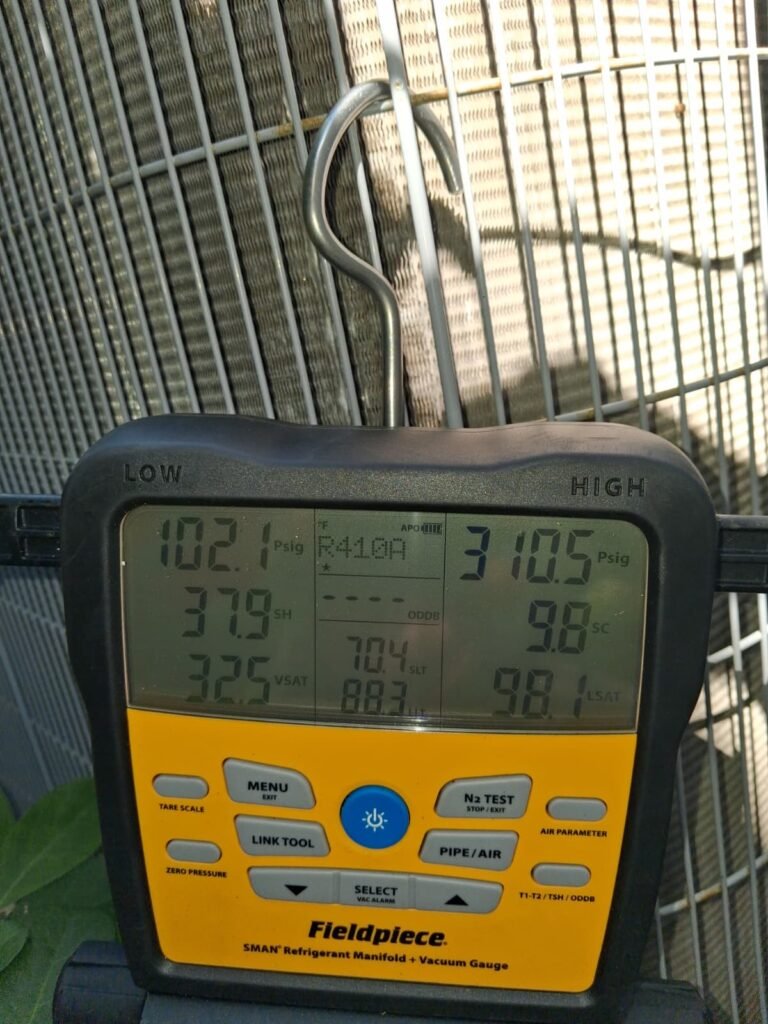 Pressure Readings on HVAC System in Tampa, FL 33647 Digital manifold gauge showing pressure readings in Tampa, FL 33647