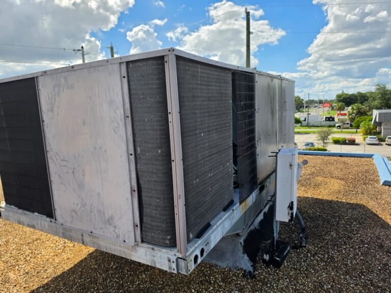 Side View of Rooftop HVAC Unit in Pine Castle, FL 32809 Side view of rooftop HVAC unit in Pine Castle, FL 32809