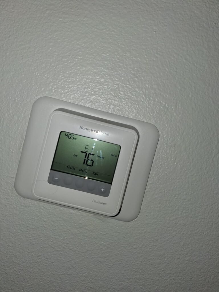 Digital thermostat set to 76°F in Brandon, FL 33511