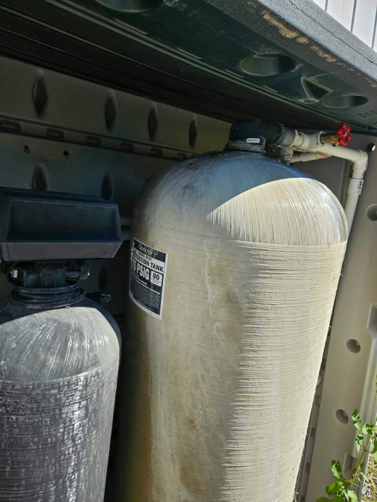 Water Tanks with PVC Pipes in Hudson, FL 34667 Water tanks with PVC pipes in Hudson, FL 34667